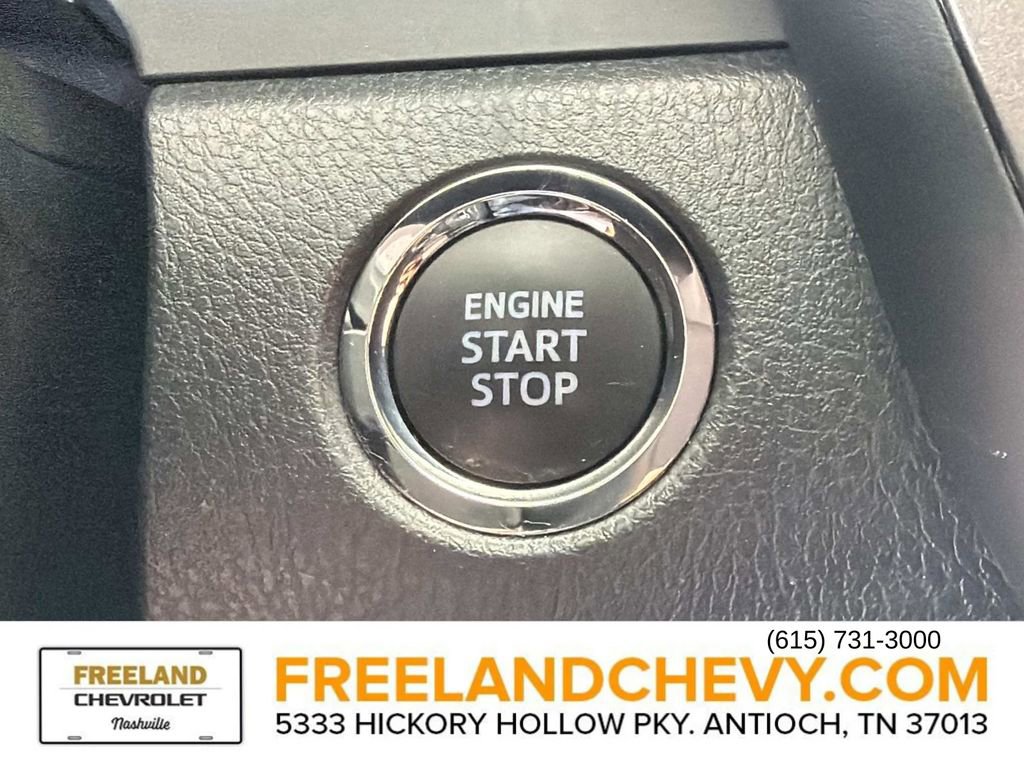 Used 2023 Toyota Camry SE w/ Convenience Package FWD image 39