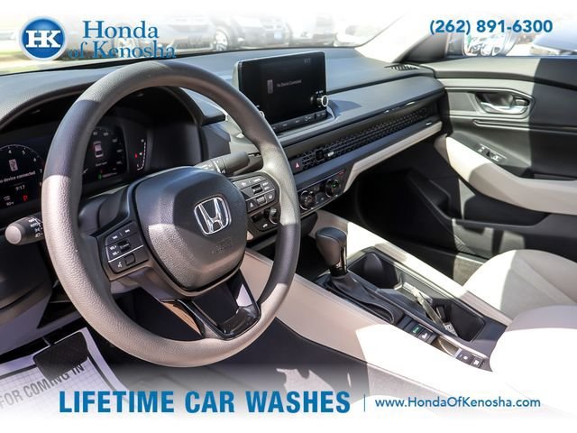 Certified 2025 Honda Accord SE image 11