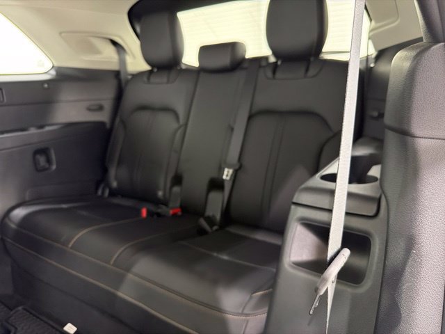 Used 2024 MAZDA CX-90 3.3 Turbo w/ Premium Package AWD/4WD image 19