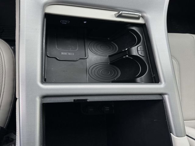 Used 2024 Hyundai Palisade Calligraphy FWD image 25