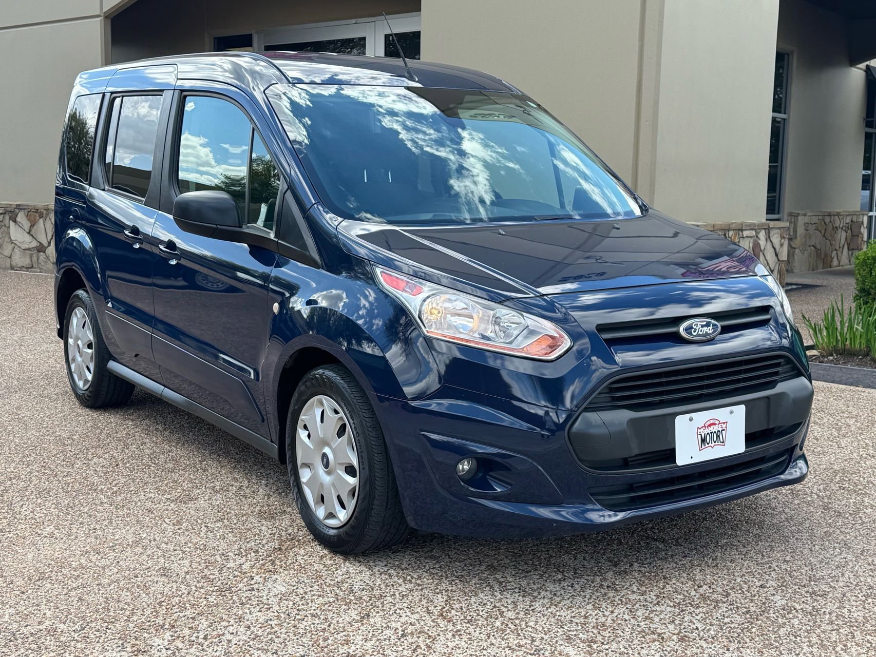Used 2016 Ford Transit Connect XLT image 6