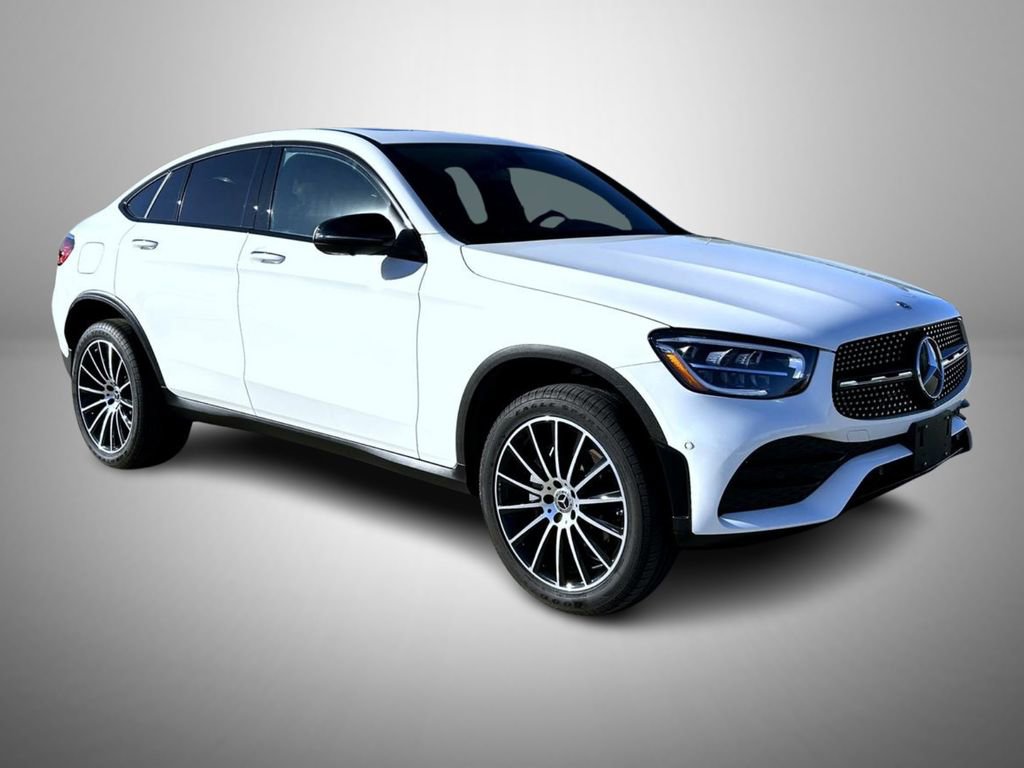 Used 2021 Mercedes-Benz GLC 300 4MATIC Coupe image 3