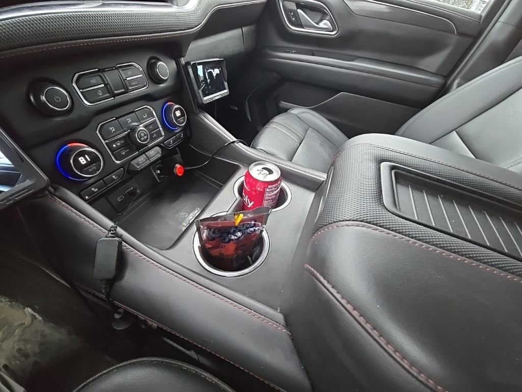 Used 2022 Chevrolet Tahoe RST w/ Luxury Package image 39