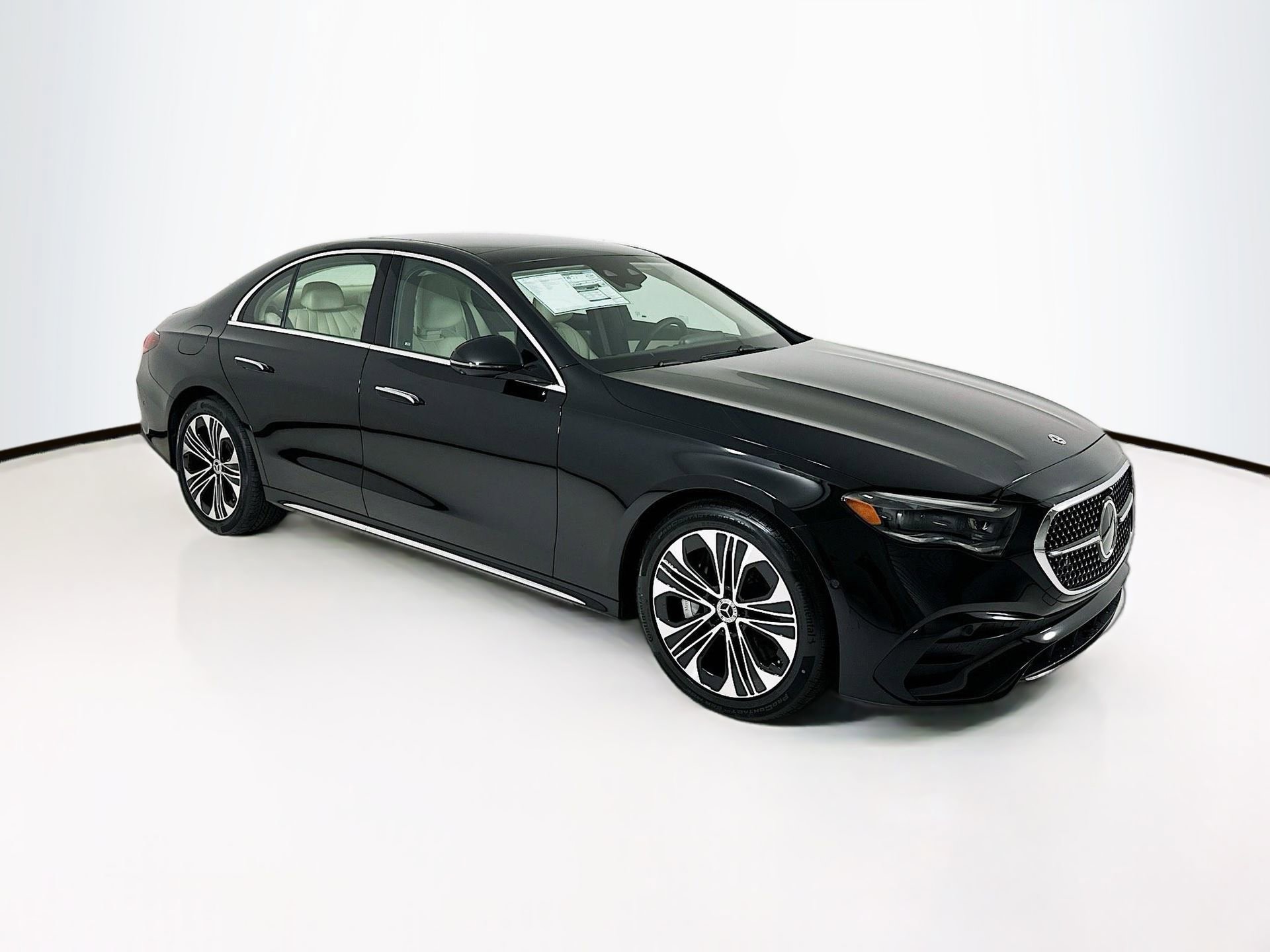New 2026 Mercedes-Benz E 450 4MATIC Sedan image 1