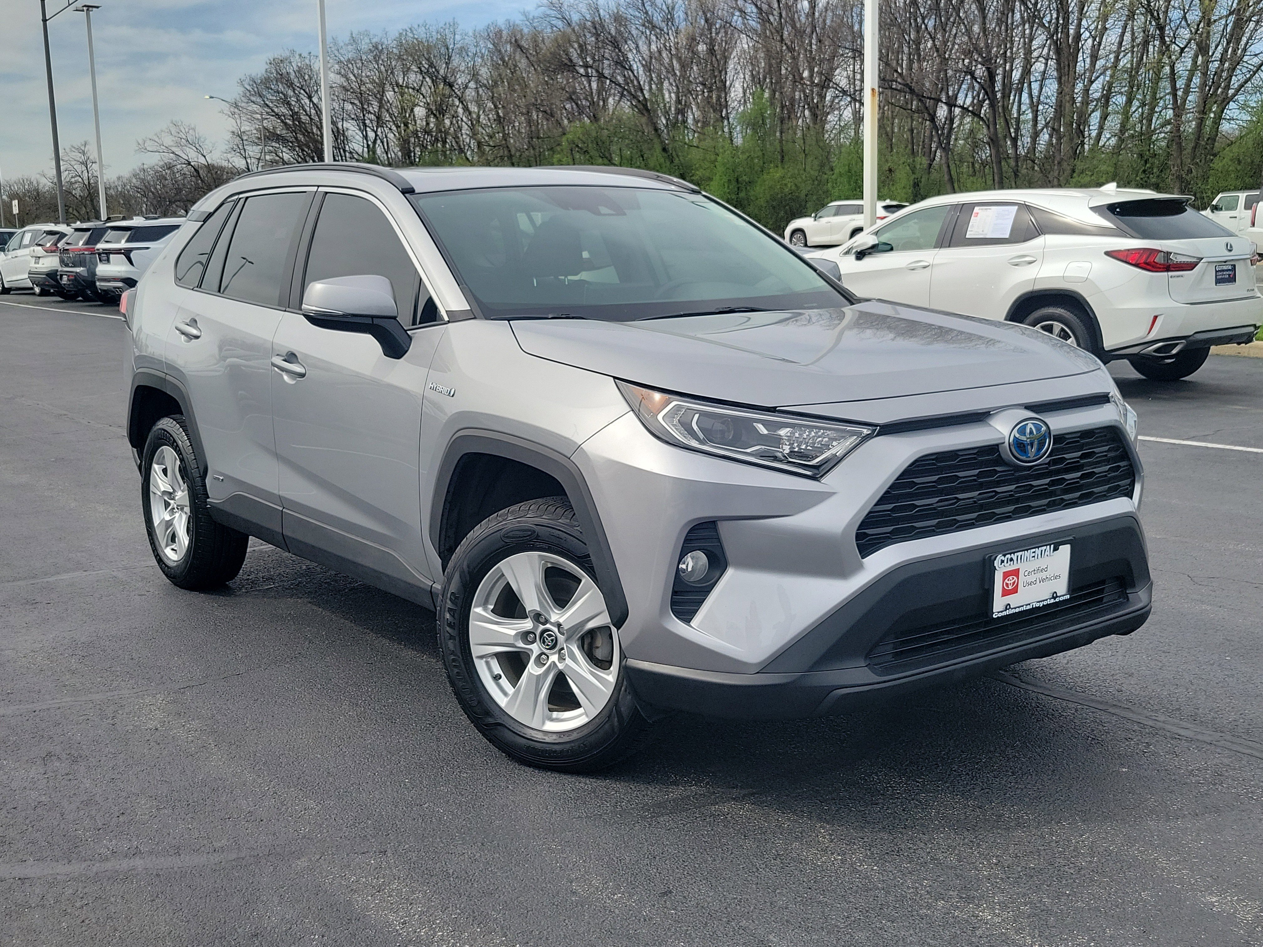 Certified 2021 Toyota RAV4 XLE w/ Convenience Package AWD/4WD image 35