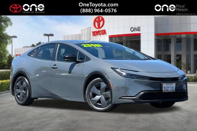 Used 2023 Toyota Prius LE FWD 360° Tour
