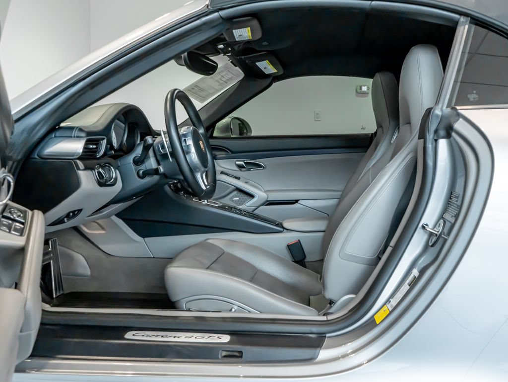 Certified 2015 Porsche 911 Carrera 4 GTS AWD/4WD image 4