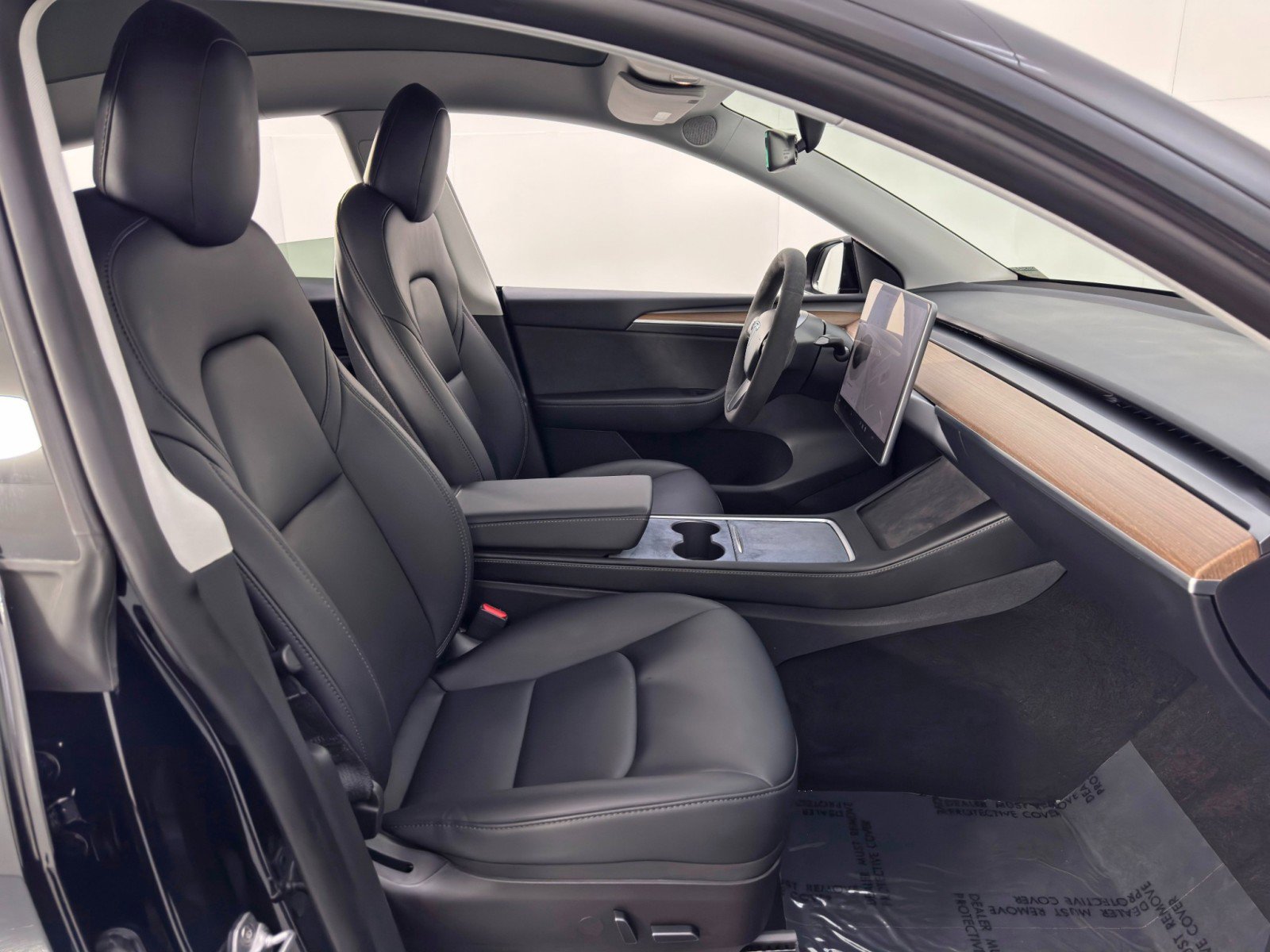 Used 2023 Tesla Model Y Performance image 16