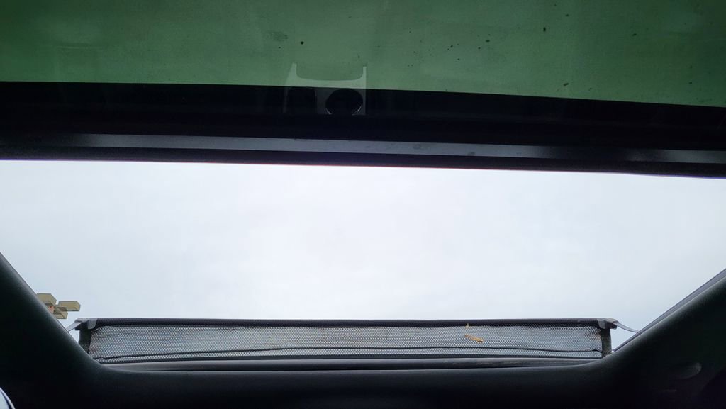 Used 2018 Jeep Grand Cherokee Overland image 38