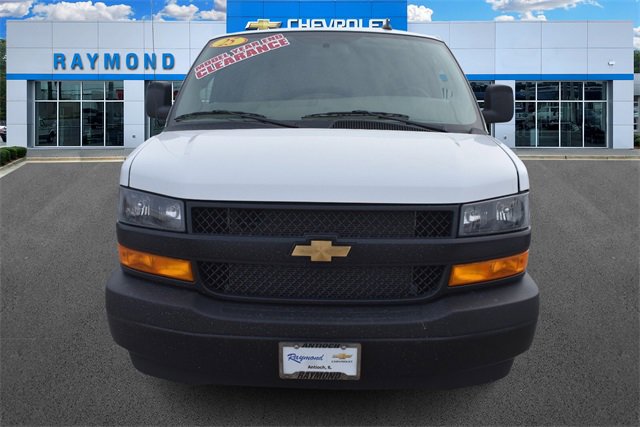 New 2025 Chevrolet Express 2500 Work Van image 8
