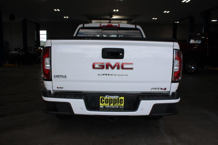 Used 2022 GMC Canyon AT4 w/ Trailering Package AWD/4WD image 9