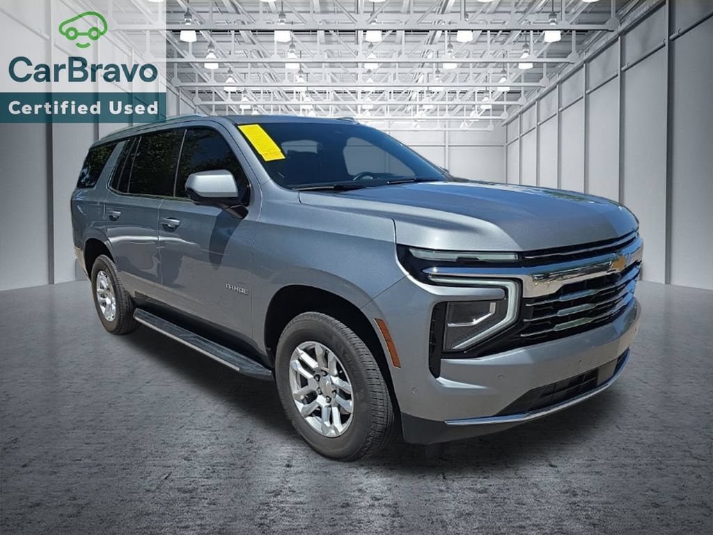 Certified 2025 Chevrolet Tahoe LT w/ Sun And Tow Package AWD/4WD image 9
