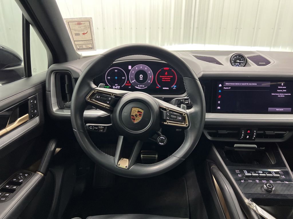 Used 2024 Porsche Cayenne S image 14