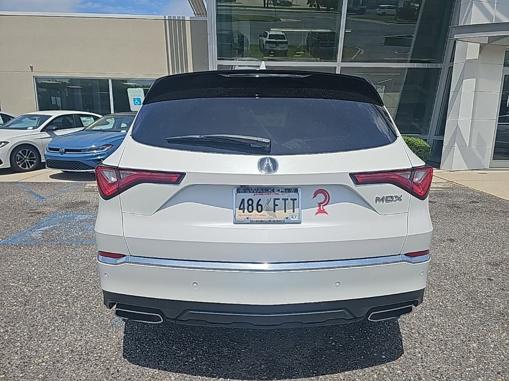 Used 2023 Acura MDX FWD w/ Technology Package image 3