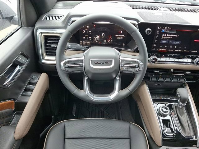 New 2026 GMC Canyon Denali image 12