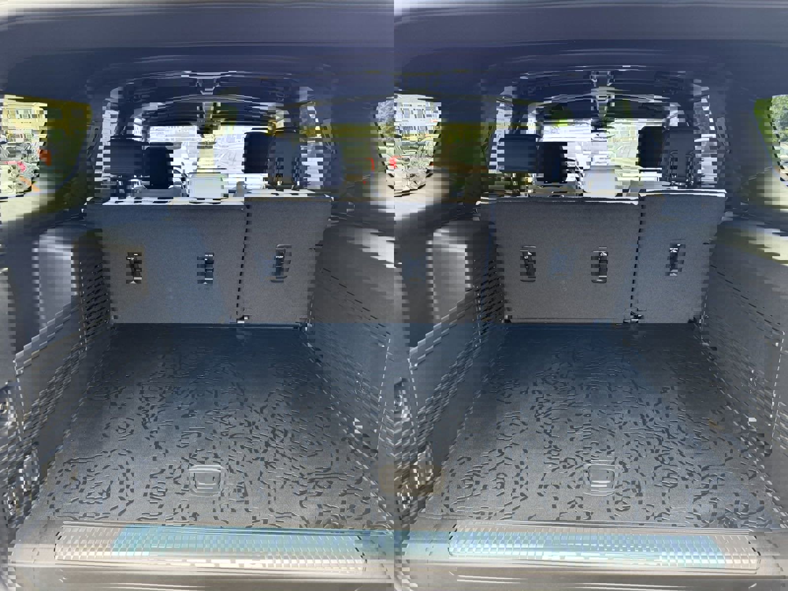 New 2025 GMC Hummer EV 3X w/ Extreme Off-Road Package image 7