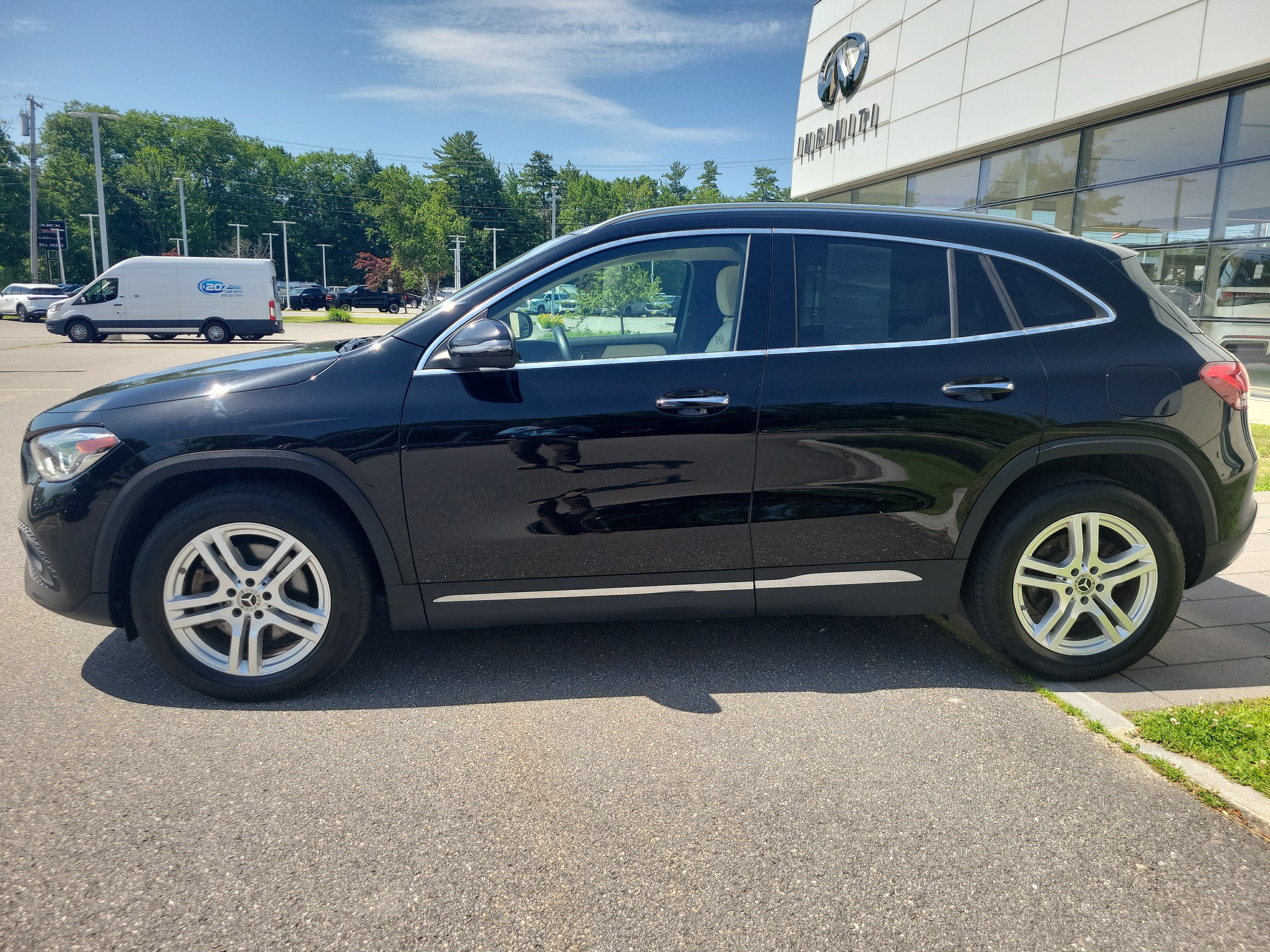 Used 2022 Mercedes-Benz GLA 250 4MATIC image 2