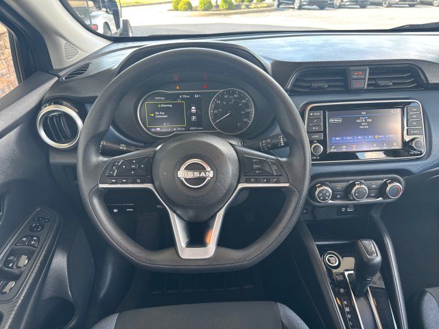 Used 2025 Nissan Versa SV FWD image 8