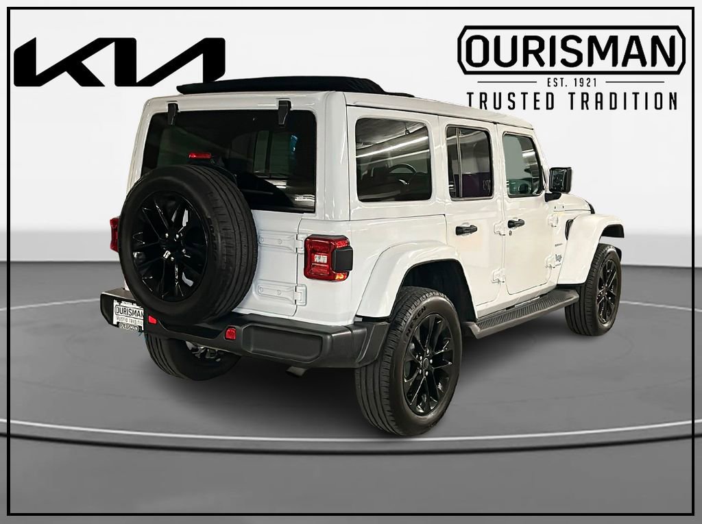 Used 2024 Jeep Wrangler Unlimited Sahara image 4