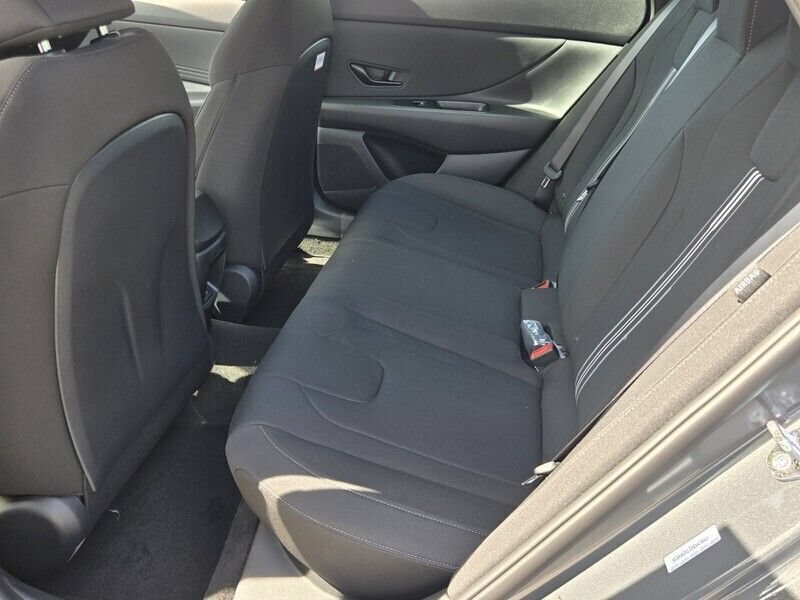 New 2026 Hyundai Elantra SEL Sport Premium FWD image 6
