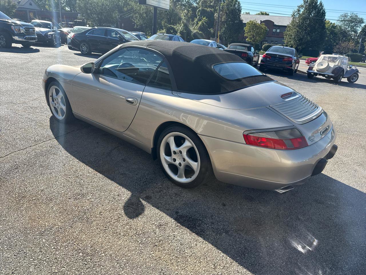 Used 2000 Porsche 911 Carrera RWD image 10