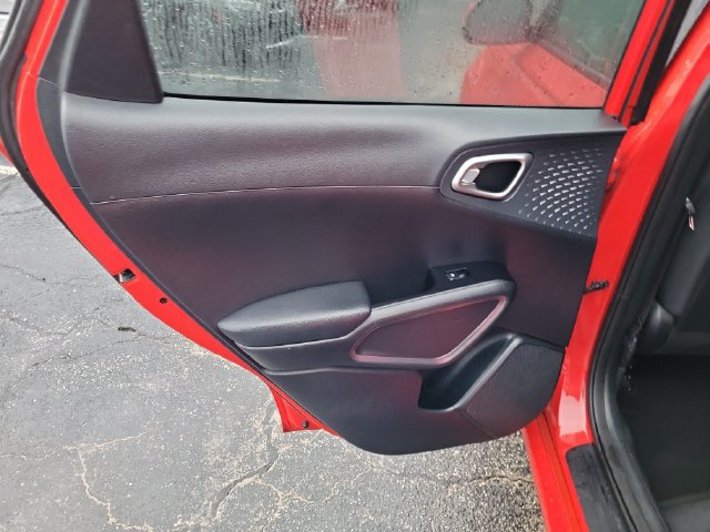 Used 2021 Kia Soul GT-Line FWD image 14