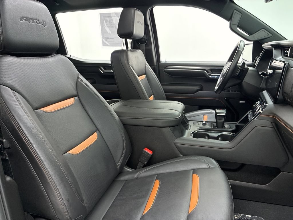 Used 2024 GMC Sierra 1500 AT4 w/ Technology Package AWD/4WD image 49