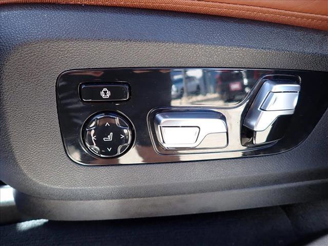 Used 2023 BMW X5 M50i w/ Climate Comfort Package AWD/4WD image 15