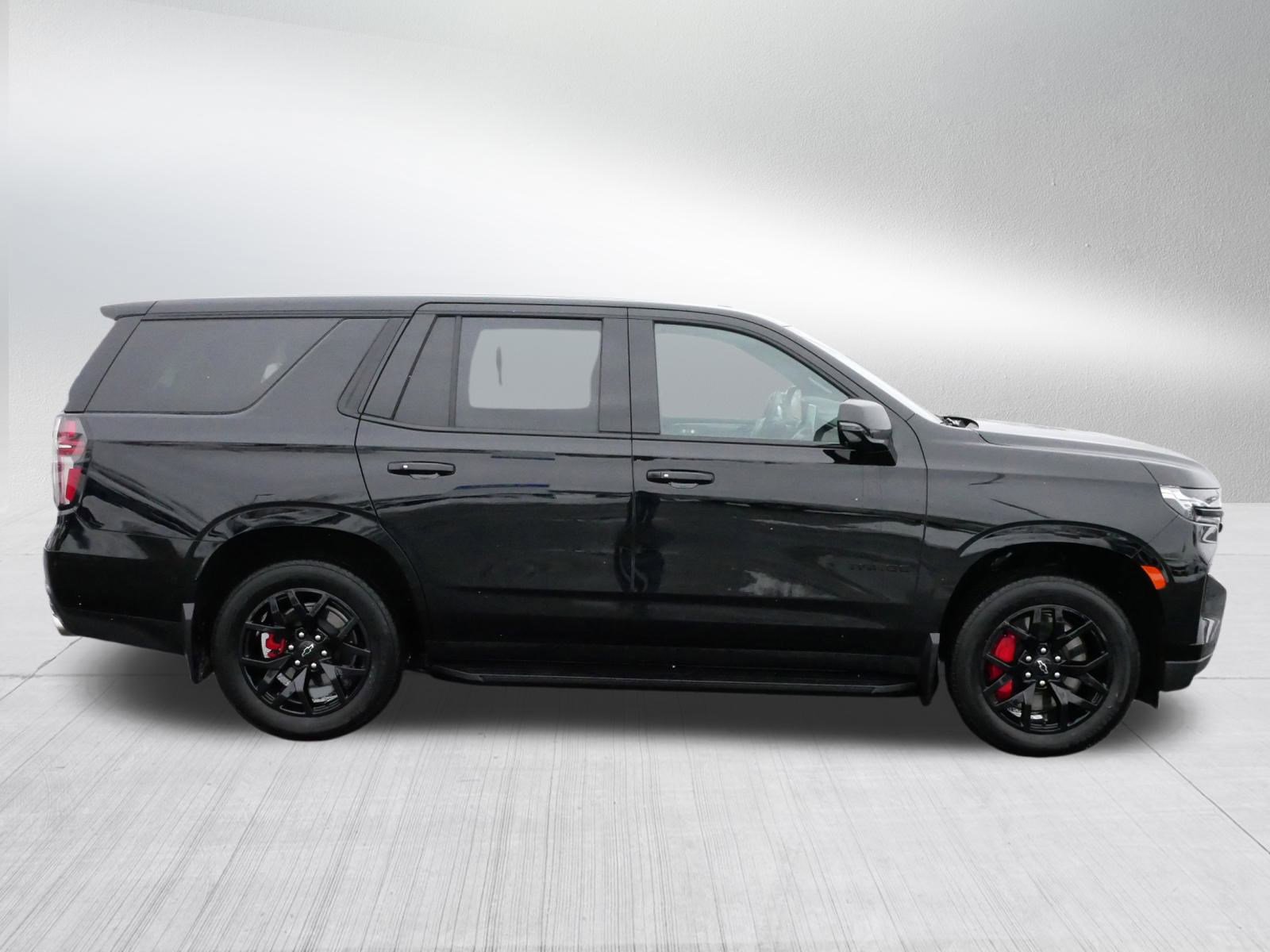 Used 2024 Chevrolet Tahoe RST w/ RST Performance Edition image 8