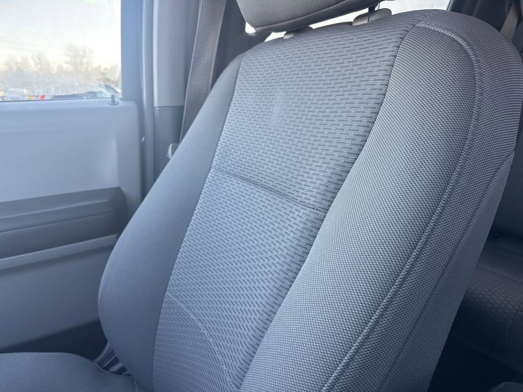 Used 2018 Ford F150 XLT w/ Equipment Group 302A Luxury AWD/4WD image 36