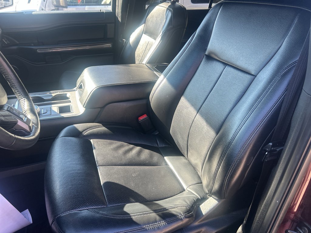 Used 2020 Ford Expedition Max XLT w/ Equipment Group 202A image 18