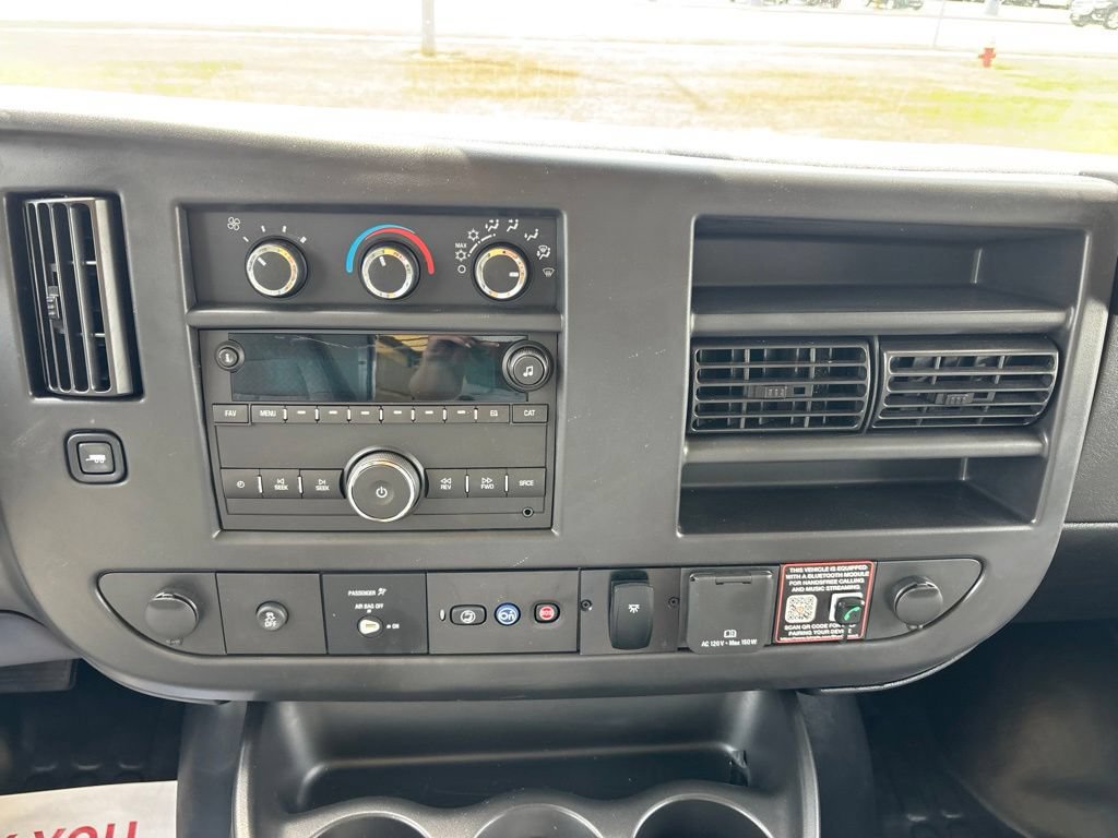 New 2026 Chevrolet Express 4500 w/ Power Convenience Package RWD image 10