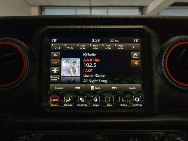 Certified 2023 Jeep Gladiator Mojave w/ Safety Group image 14