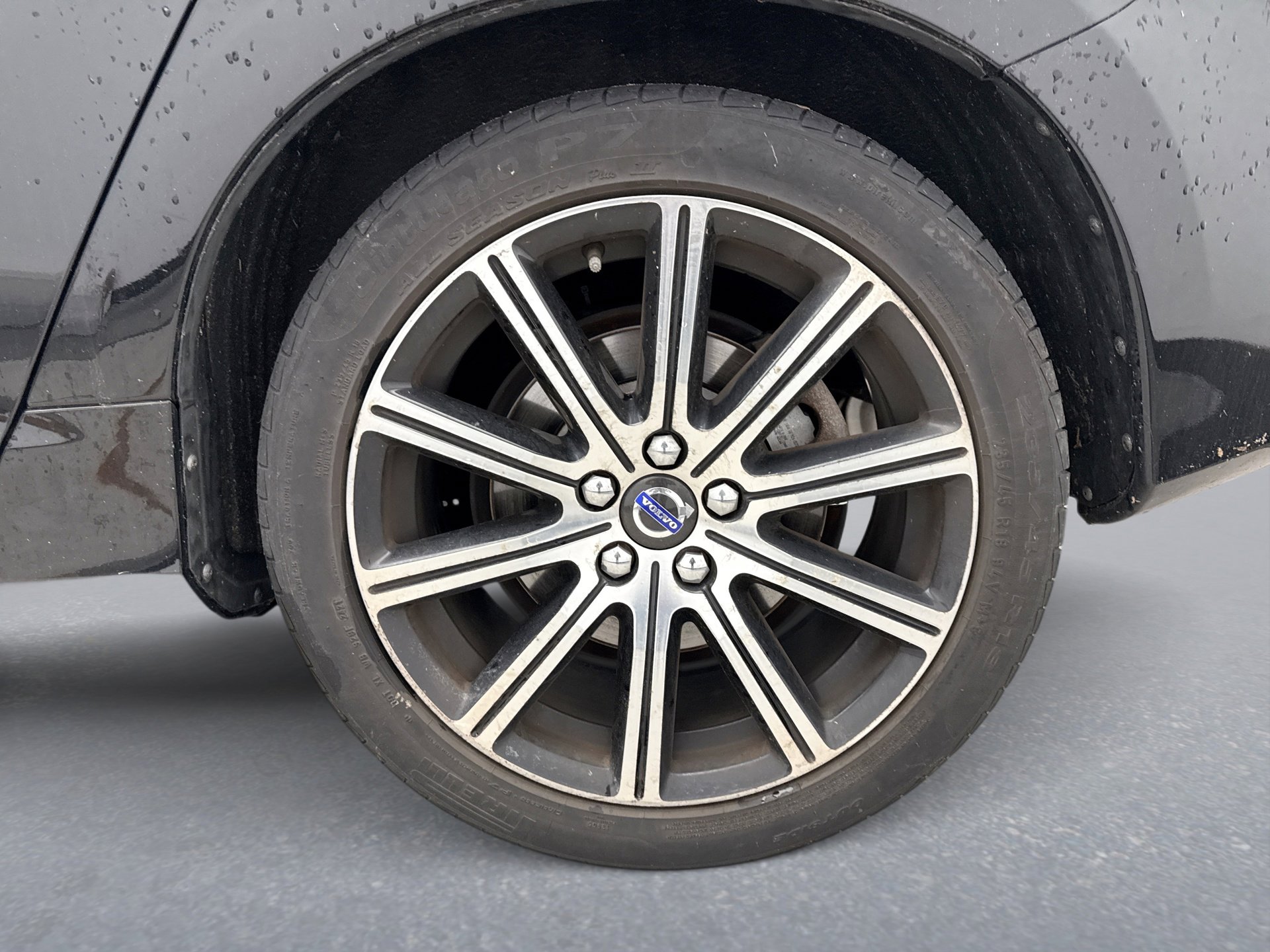 Used 2018 Volvo S60 T5 Inscription AWD/4WD image 13
