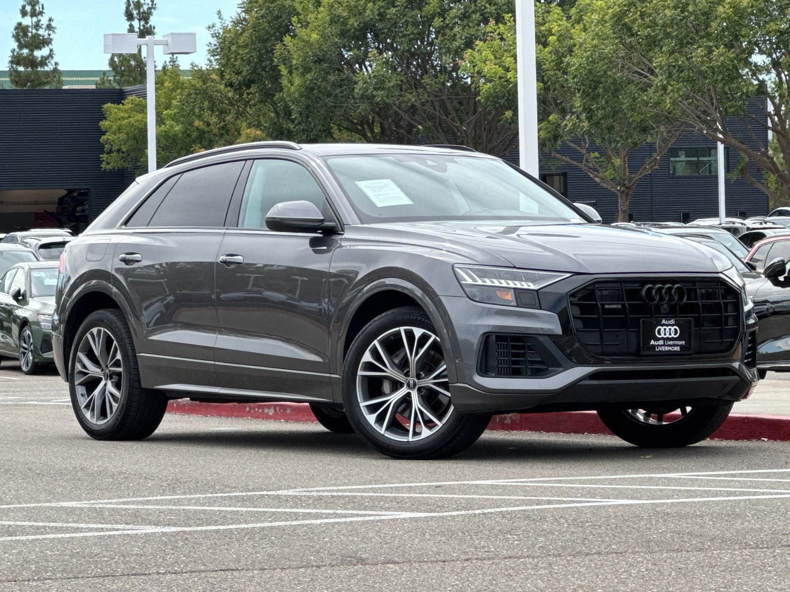 Used 2023 Audi Q8 Premium w/ Convenience Package AWD/4WD image 8