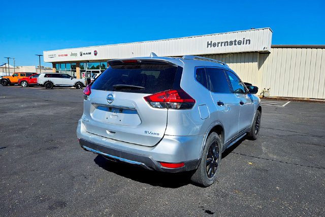 Used 2018 Nissan Rogue SV AWD/4WD image 29