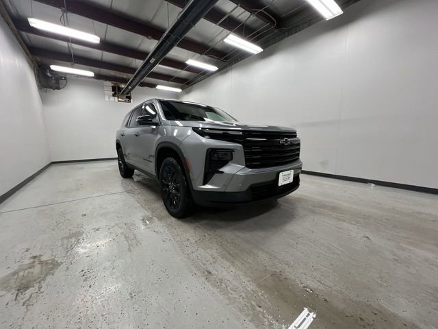 New 2026 Chevrolet Traverse LT w/ Enhanced Driving Package AWD/4WD image 2