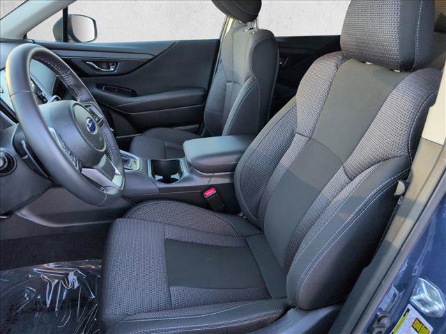 Used 2025 Subaru Outback Premium image 16