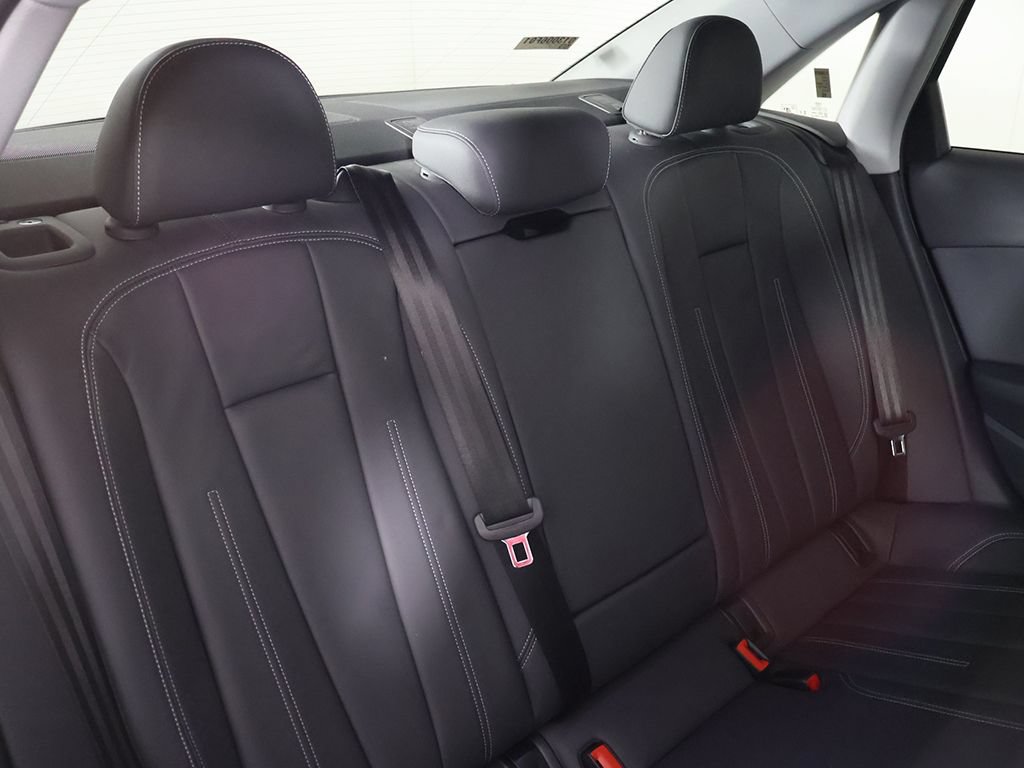Used 2023 Audi A4 2.0T Premium w/ Convenience Package AWD/4WD image 31