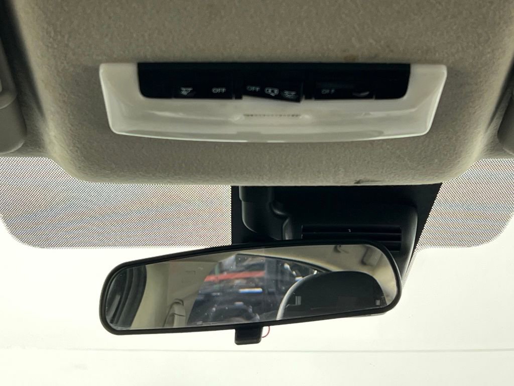 Used 2021 Nissan Versa SV image 22