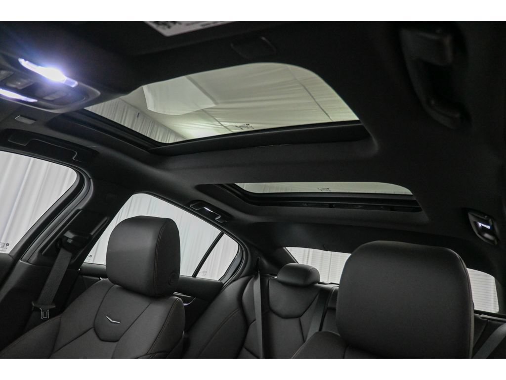 New 2026 Cadillac CT5 Sport w/ LPO, ONYX Package AWD/4WD image 18