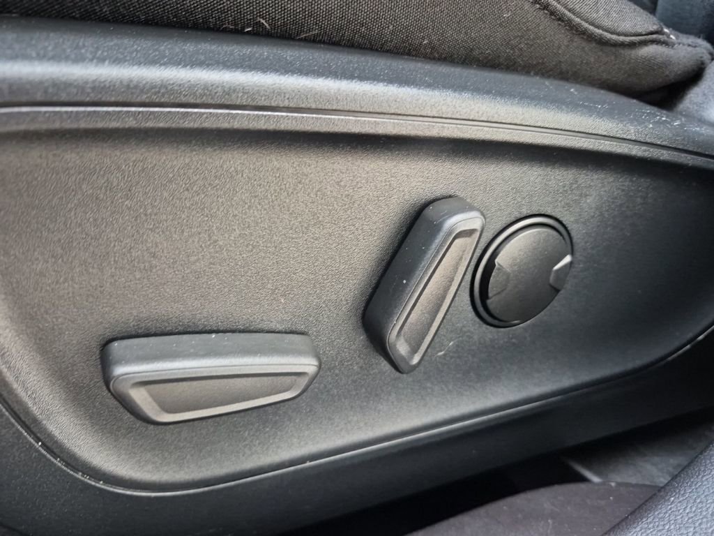 Certified 2024 Ford Escape Active image 18