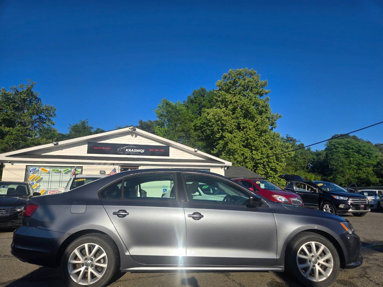 Used 2015 Volkswagen Jetta SE FWD image 6