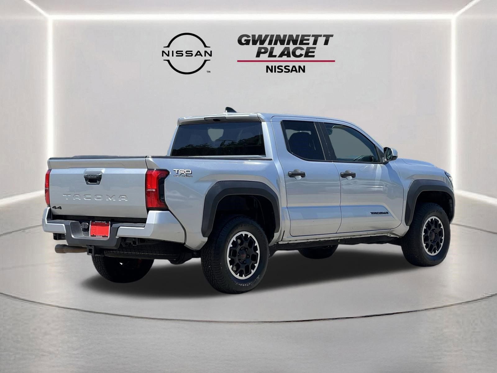 Used 2024 Toyota Tacoma TRD Off-Road image 22