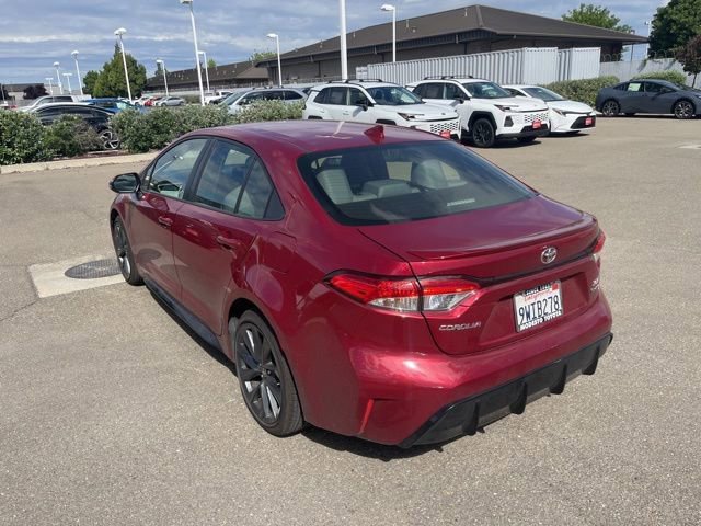 Used 2026 Toyota Corolla SE image 7