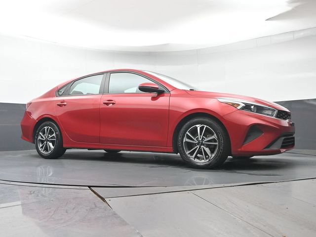 Used 2022 Kia Forte LXS w/ LXS Technology Package FWD image 27