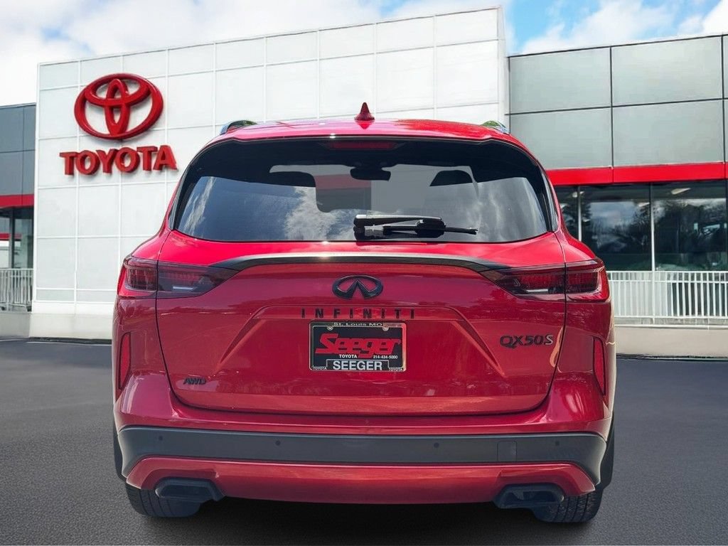 Used 2023 INFINITI QX50 Sport AWD/4WD image 7