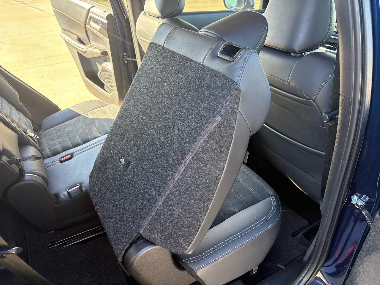 Used 2022 Mitsubishi Outlander SE image 51