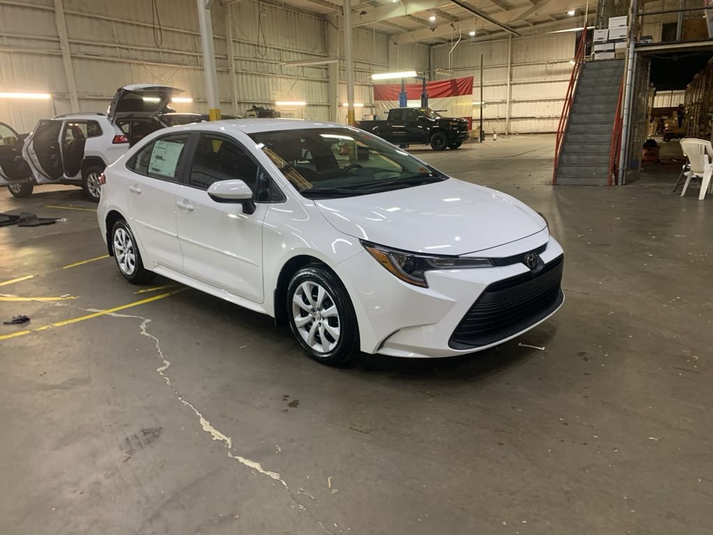 New 2026 Toyota Corolla LE FWD image 8