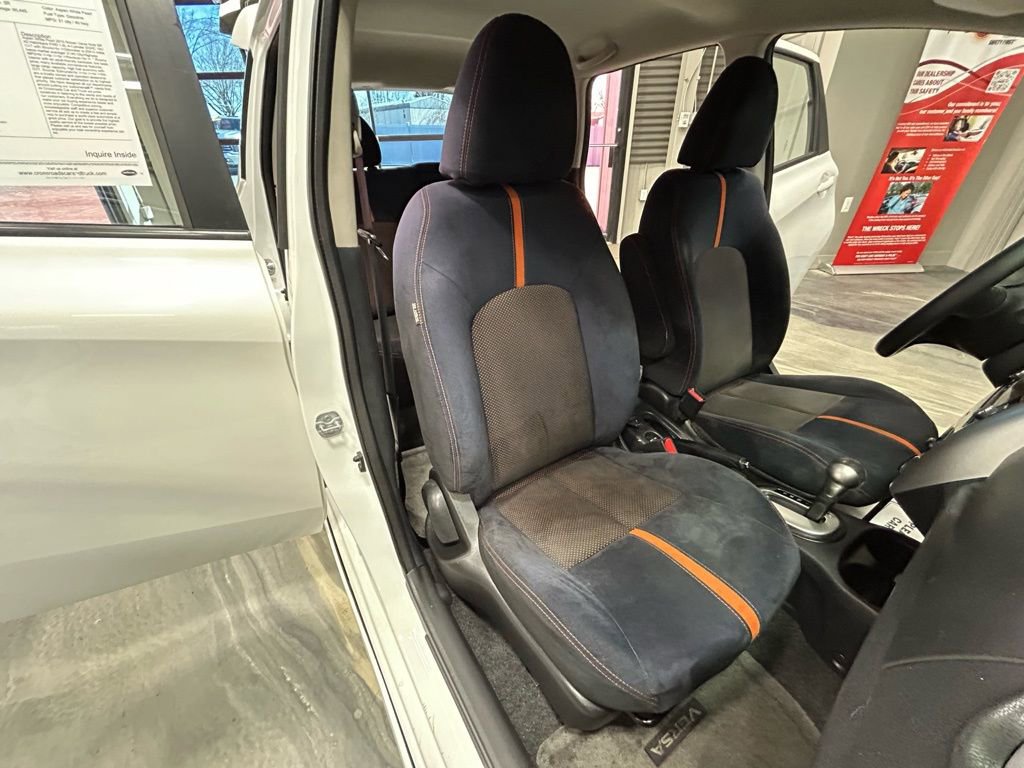 Used 2015 Nissan Versa Note SR w/ SR Convenience Package image 5